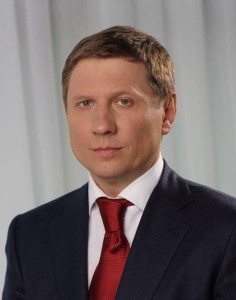 236x300 - Сергей Шахов, лидер Луганской областной организации партии &laquo;Наш край&raquo;