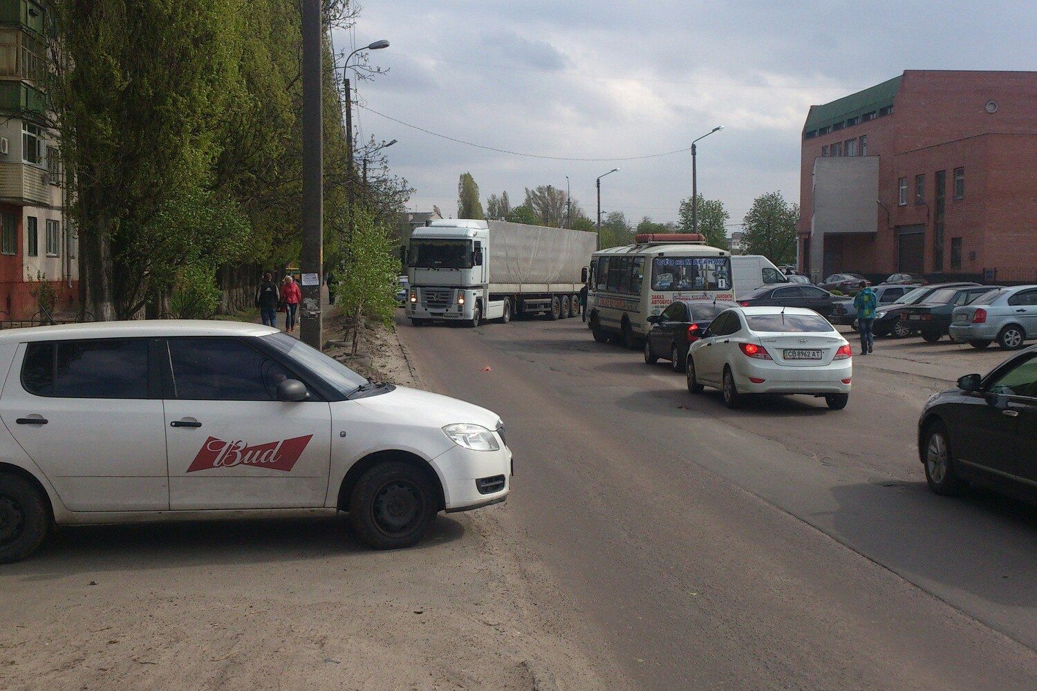 .jpg - «Наш край» закликав мера Чернігова впорядкувати зону довкола митного терміналу