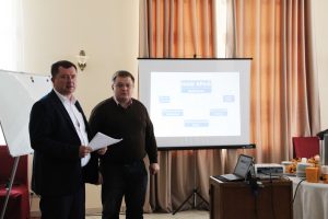 vbz mir 300x200 - У Маріуполі &laquo;Наш край&raquo; взяв участь в ярмарку політичного впливу &laquo;ВИрішиТИ&raquo;