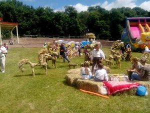 В Батурине состоялось казацкий праздник 19424414 1208888409236683 635109780245399659 n 300x225 - В Батурине состоялось казацкий праздник
