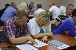 DSC 0398 300x199 - Уміння домовлятися - найважливіша якість в політиці