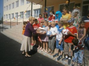 f2 - На Миколаївщині &ldquo;Наш край&rdquo; подарував дітям свято