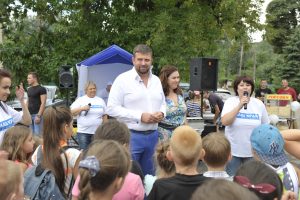 DSC0785 300x200 - &ldquo;Наш край&rdquo; у Святогірську здійснив дитячі мрії