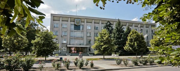 горсовет 1 - "Наш край" в городе Токмак заявил о недопустимости ликвидации районной больницы
