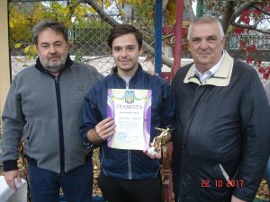 DSC07682 300x225 - За підтримки &laquo;Нашого Краю&raquo; в Миколаєві відбувся футбольний турнір пам'яті Володимира Салутіна