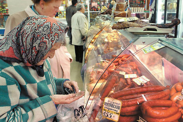 127238 - За чотири роки ціни зросли на 130%, а  пенсії – лише на 60%, - «Наш край” закликає уряд повернути контроль над цінами на продукти