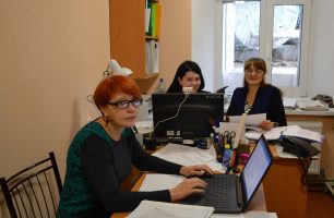 26910999 1149249085177400 6790172856882553896 o 306x200 - В Перовомайську открыли отремонтированное помещение территориального центра социального обслуживания