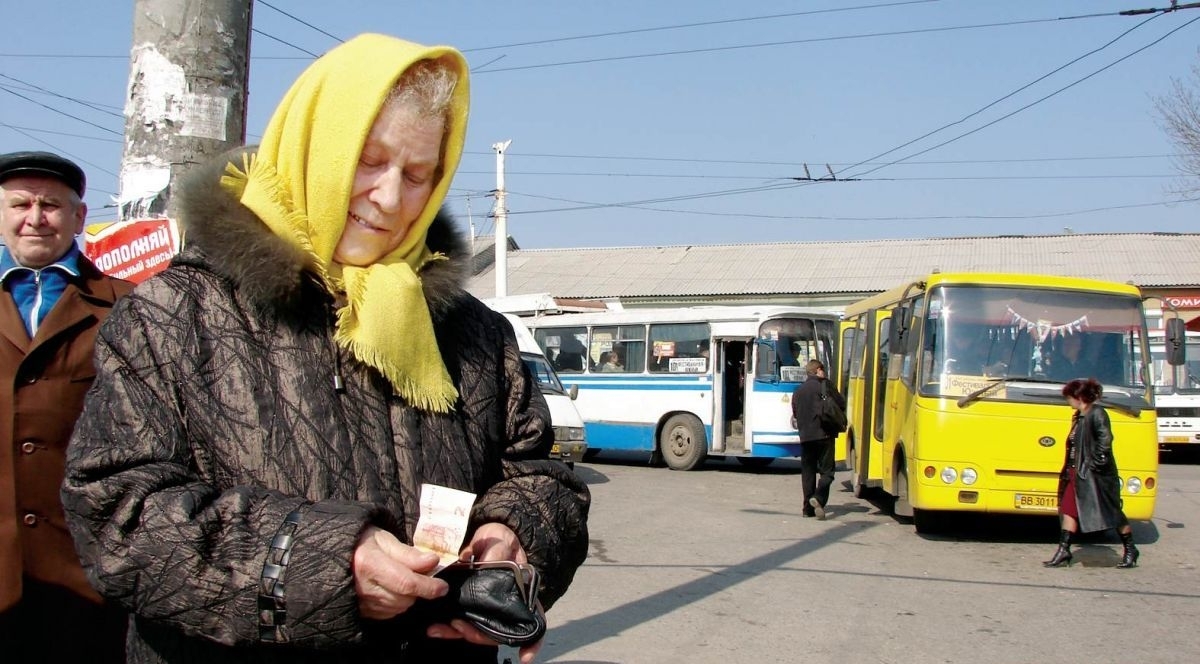 1303393179 31 - «Правительство заставит льготников полмесяца ходить пешком», – «Наш край» требует не сокращать льготы