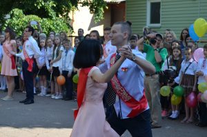 DSC 0859 300x199 - &ldquo;Наш край&rdquo; проти закриття школи №10 у Чернігові