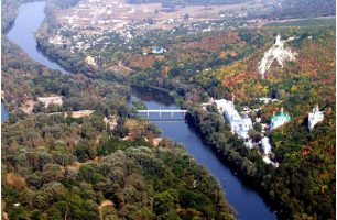 Svyatogorsk city 1 306x200 - «Наш край» проголосовал за создание в Святогорске Школы Олимпийского резерва