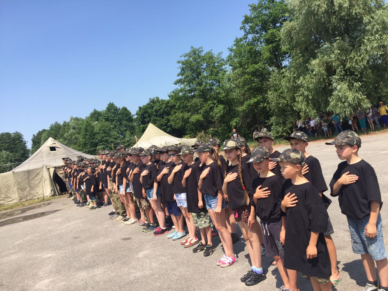 1 2 - На Черниговщине «Наш край» организовал военно-патриотический лагерь