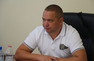 36575321 1900774810221146 3278613351835369472 n 306x200 - Кормышкин  призывает Кабмин вернуть деньги на ремонт дорог в Николаевской области