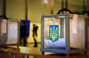 Vibori 1024x684 306x200 - «Наш край»: Последнее «окно децентрализации» следует назначить одновременно с парламентскими выборами