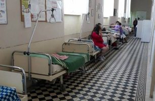 2 1c377 306x200 - Государство должно предотвратить новую волну поборов в больницах, - «Наш край»