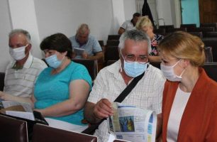 Snovsk 06.2020 2 306x200 - В Сновске определили проект-победитель общественного бюджета 2020