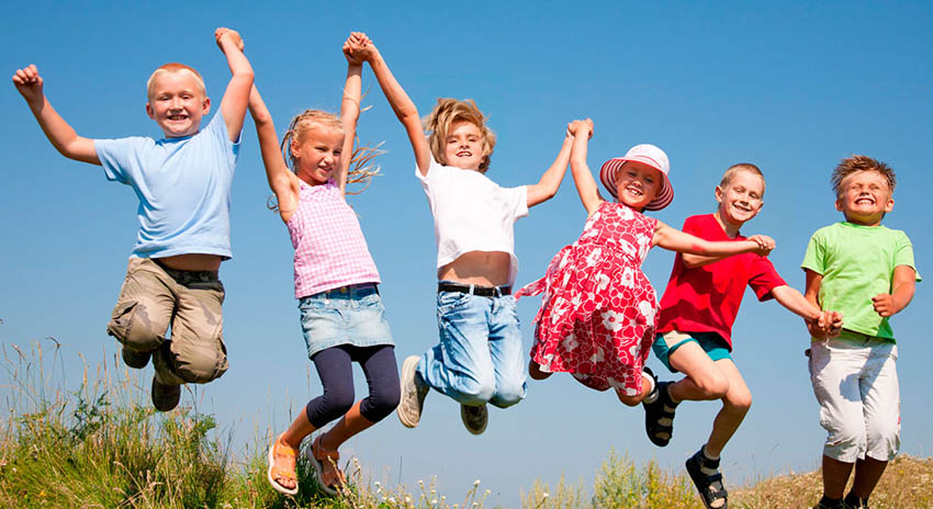 how to bning up happy children - «Наш край» назвал три ключевые сферы, которые должны быть модернизированы ради будущего украинских детей