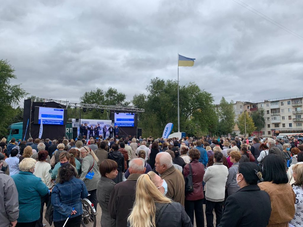 IMG 6337 1024x768 - Луганщина представила профессиональную команду мэров и депутатов на местные выборы 2020