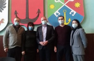 sesiya 1 306x200 - Представительницу «Нашего края» избранj секретарем Городнянского городского совета