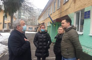 sluh 6 306x200 - В Чернигове «Наш край» ставит вопрос о необходимости ремонта санузлов учебно-реабилитационного центра №1
