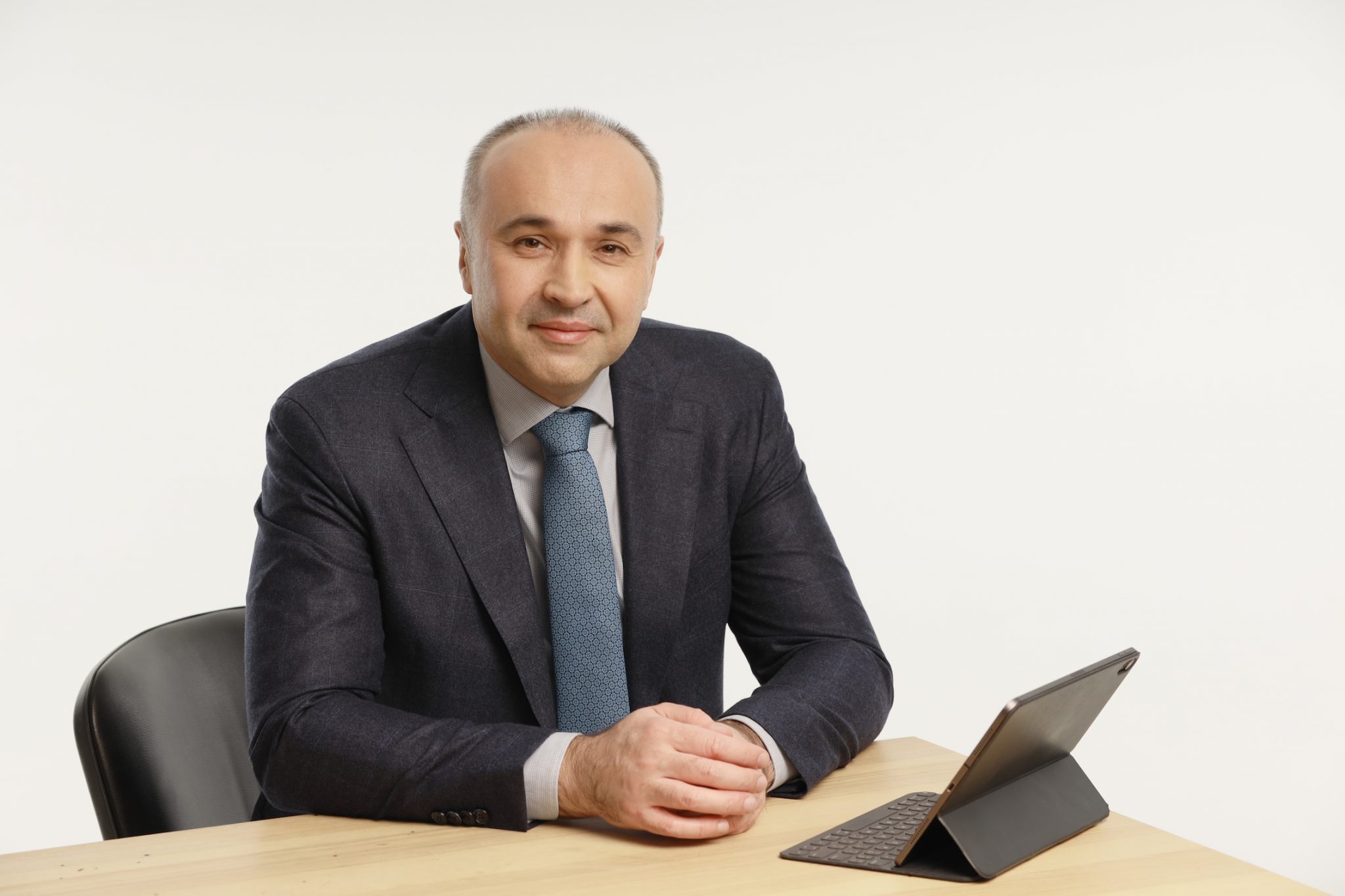 eosr7228 scaled - Бюджет Украины может ежегодно получать дополнительные 150 млрд грн от ликвидации теневых схем на таможне, - «Наш край»