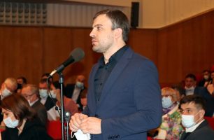 muzyka sesiya 306x200 - Районные больницы в Чернигове, Нежине и Прилуках под угрозой закрытия, - «Наш край»