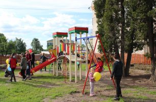 hanalyev glavnaya min 306x200 - Наш край: вклад в наших детей — это вклад в наше будущее