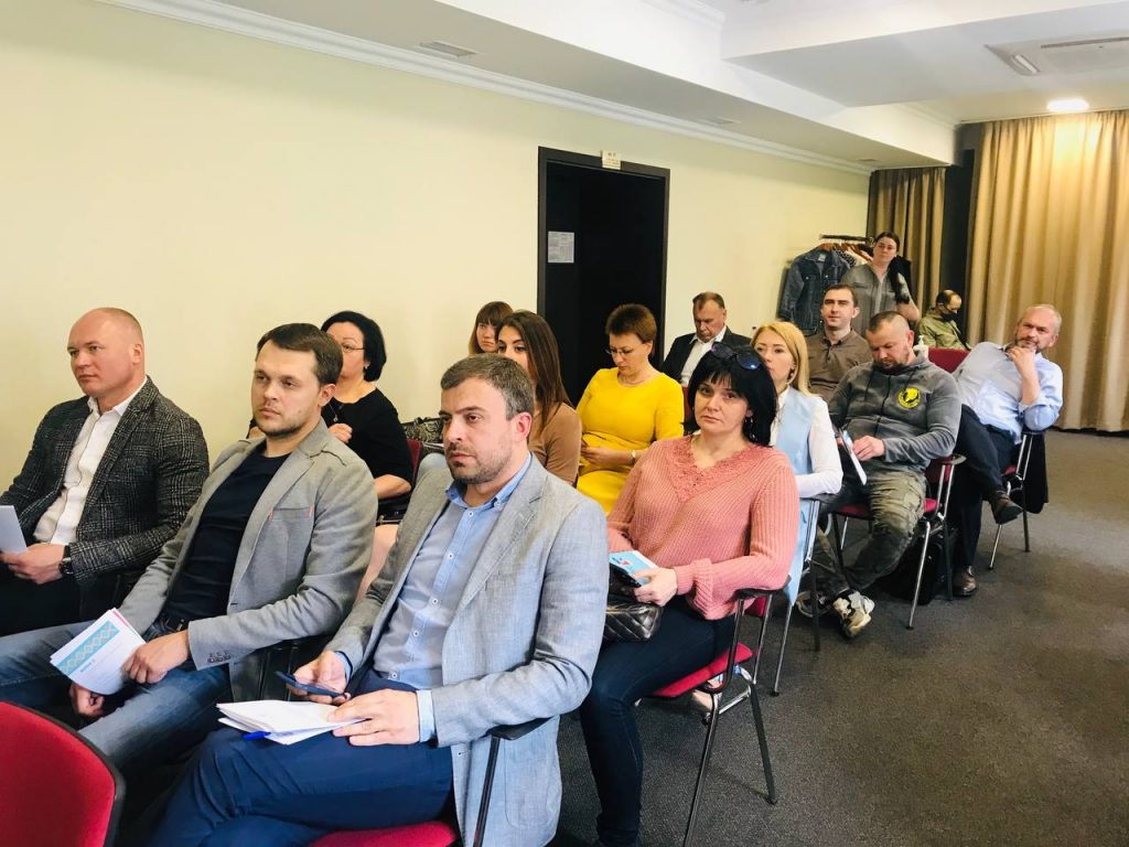 "Наш край" в Чернигове инициирует системную поддержку семей с детьми 03 06 novost chernygov semya 1 1024x768 - "Наш край" в Чернигове инициирует системную поддержку семей с детьми