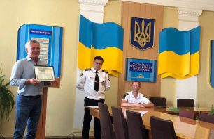 05 07 novost polyczyya 306x200 - Депутат от «Нашего края» поздравил полицейских Житомирщины с профессиональным праздником