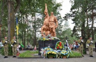 15 07 zhytomyr 306x200 - В Житомирской области почтили память жертв Копищанской трагедии