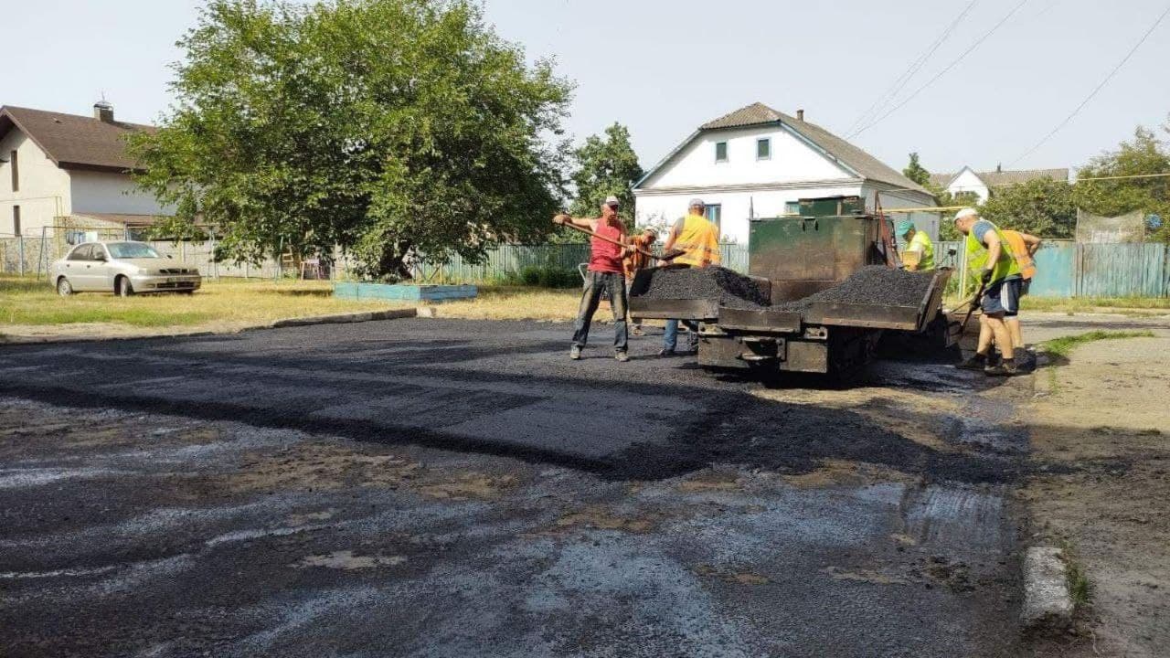 20 07 zhytomyr - «Наш край» на Малинщине организовал ремонт дорог и освещения