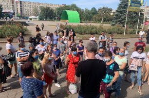 17 08 slavyansk 306x200 - «Наш край» поддержал протесты медиков в Славянске