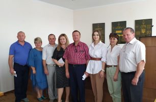 18 08 zhytomyr 2a 306x200 - «Наш край» поддержал разработку песчаного карьера на Житомирщине