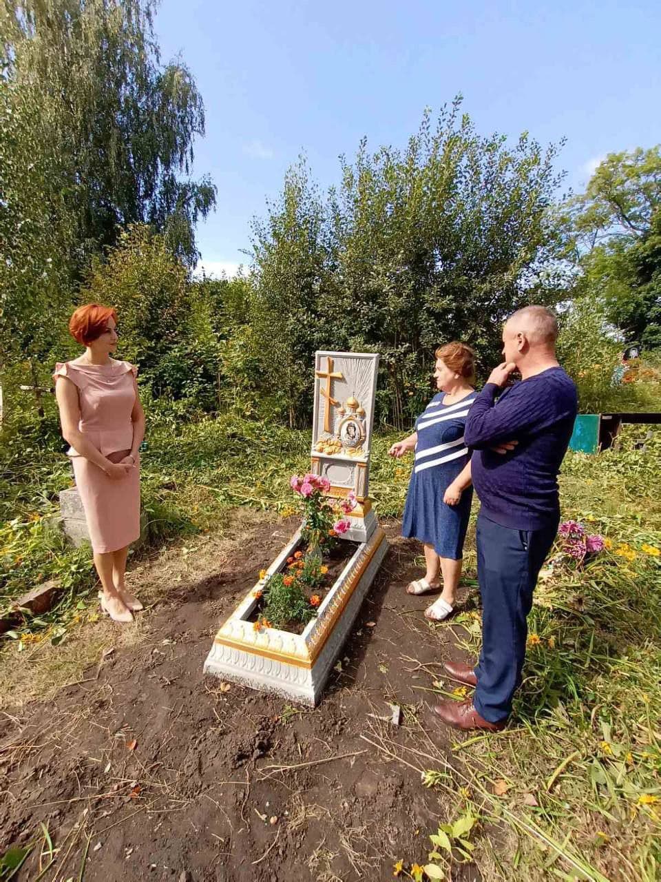 01 09 zhytomyr 2 - За кошти депутата від «Нашого краю» на Житомирщині встановили пам’ятник воїну-танкісту