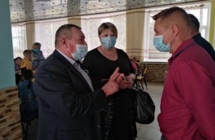 03 09 zhytomyr 306x200 - Депутаты от «Нашего края» проверили организацию питания в Романовской гимназии на Житомирщине