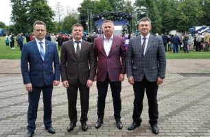 20 09 zhytomyr 306x200 - Благодаря депутату от «Нашего края» малинчане с размахом отпраздновали День города