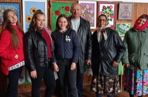 23 09 zhytomyr 3 306x200 - Депутат от «Нашего края» присоединился к подготовке Дня села Белокоровичи на Житомирщине