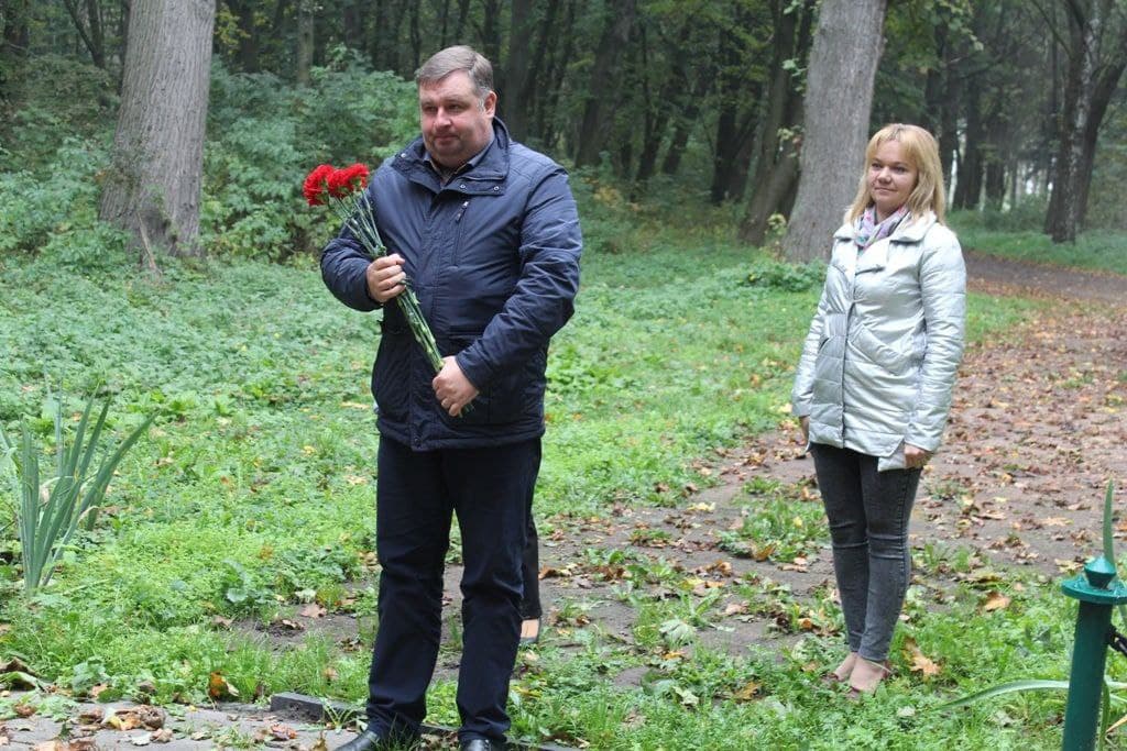 30 09 zhytomyr 3 - На Житомирщине представители «Нашего края» почтили память жертв Бабьего Яра