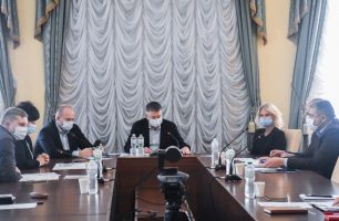 06 10 zhytomyr 306x200 - Житомирский облсовет при участии депутата от «Нашего края» согласовал изменения в бюджет области