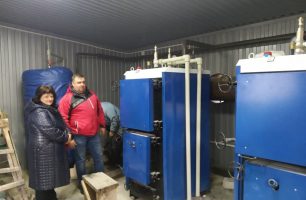 27 10 zhytomyr 2 306x200 - Игорь Ходак, депутат Житомирского совета от политической партии «Наш край» выделил 100 тысяч гривен на покупку твердотопливного котла в детский сад «Веснянка» Чудновской громады