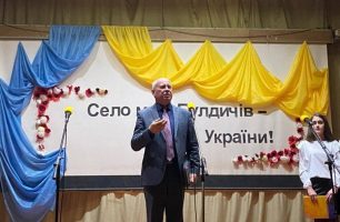den sela buldychiv 306x200 - Депутат от «Нашего края» принял участие в праздновании дня села Булдычева на Житомирщине
