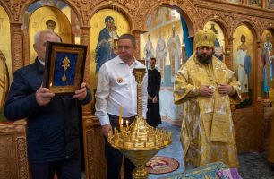 nykolaev hram 306x200 - «За кожну душу потрібно боротися», — в Калинівці освятили Храм, побудований Юрієм Кормишкіним