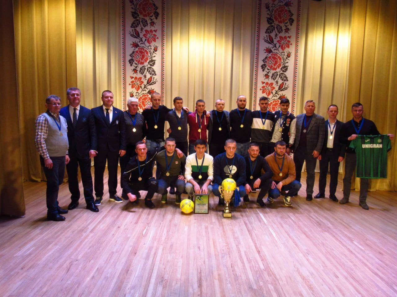 futbol malyn - В Малине отметили футбольную команду-победителя Первенства Житомирщины Второй лиги