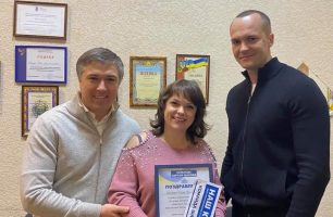 lugnshhyna den kultury 306x200 - «Наш край» поздравил работников культуры на Луганщине