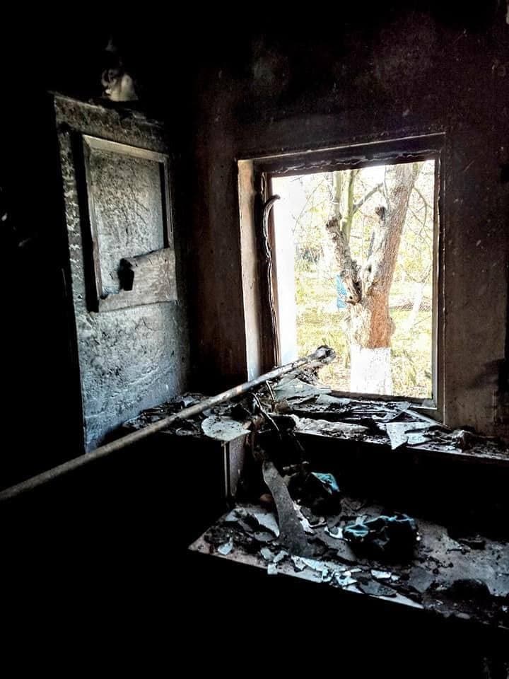 pogoril - Депутат від «Нашого краю» допоміг родині погорільців на Житомирщині
