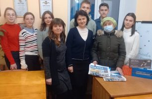 gurtok zhurnalistyky 306x200 - Депутат от «Нашего края» помог приобрести технику кружку юных журналистов