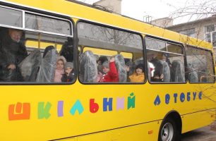 lug avtobusy 306x200 - Команда «Нашего края» добилась покупки трех новых автобусов для школьников Рубежного