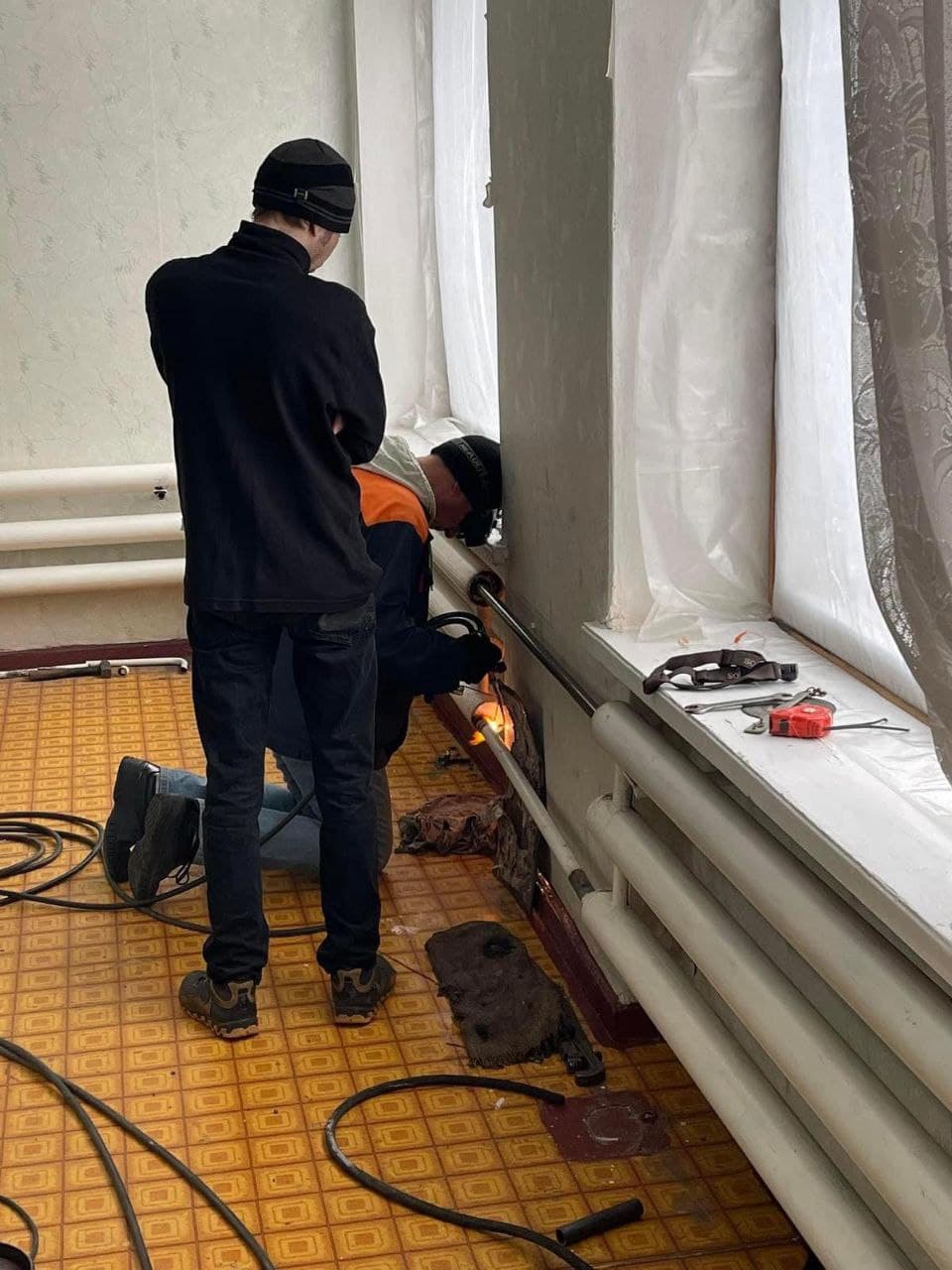 rubizhne opalennya - У Рубіжному «Наш край» допоміг відремонтувати опалення в дитсадку
