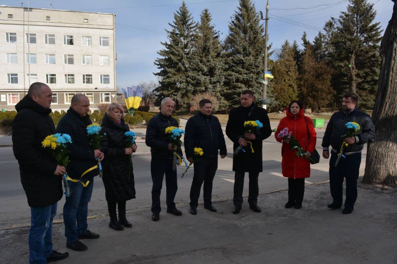 novograd geroyi 1 - «Наш край» вшанував пам’ять Героїв Небесної Сотні у Новоград-Волинському